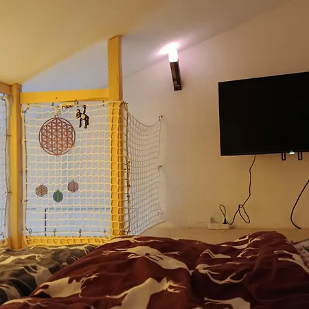 Familienauszeit In Hirschs Dachstueberl Mit 2,4m Breitem Familienbett, Spiel- Und Schlafgalerie Fuer Kinder, Aktivcard, Pool, Sauna Und Panoramaausblick سانكت انجلمار